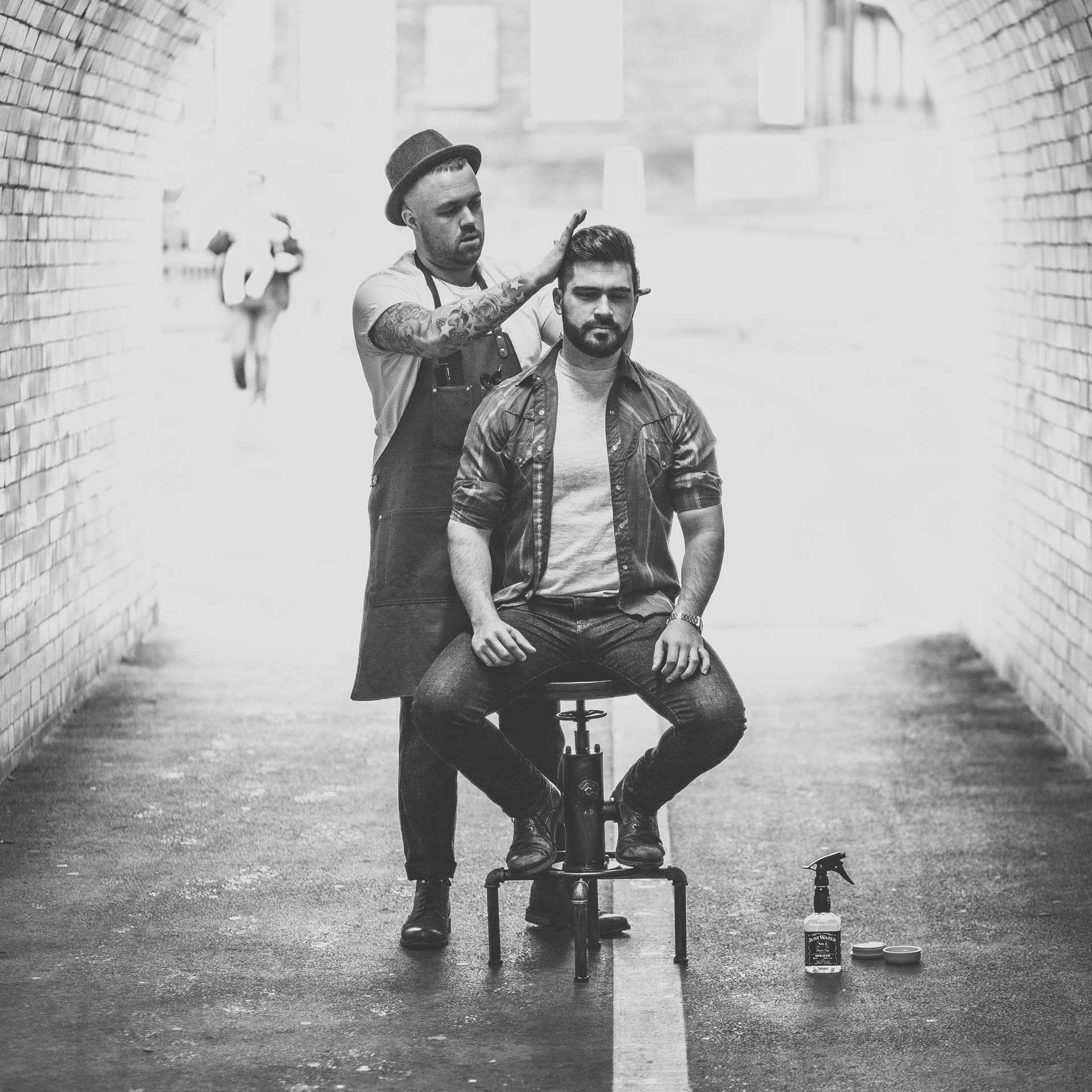 Barber Shop Krosno Golenie Strzyżenie Kawa